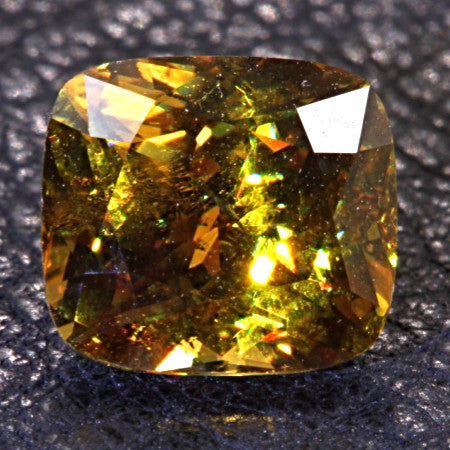 3.45 ct. Sphene